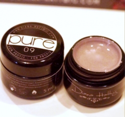 Pure No. 09